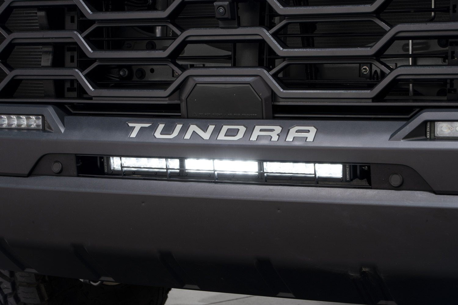 Stealth Bumper Light Bar Kit for 2022 Toyota Tundra, Amber Combo