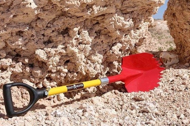 Krazy Beaver Super Shovel