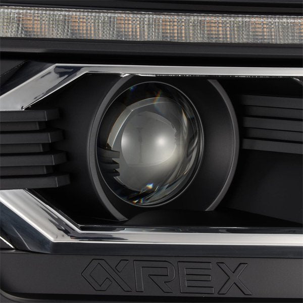 2nd Gen Tacoma (12-15) PRO-Series Halogen Projector Headlights Black