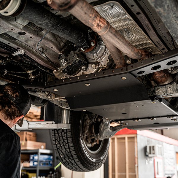 CALI RAISED TRANSFER CASE SKID PLATE | 3RD GEN TACOMA