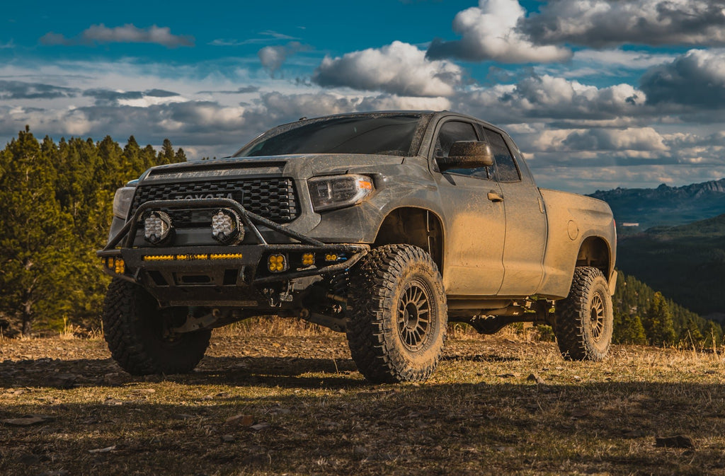 C4 Tundra Hybrid Front Bumper / 2nd gen / 2007-2013